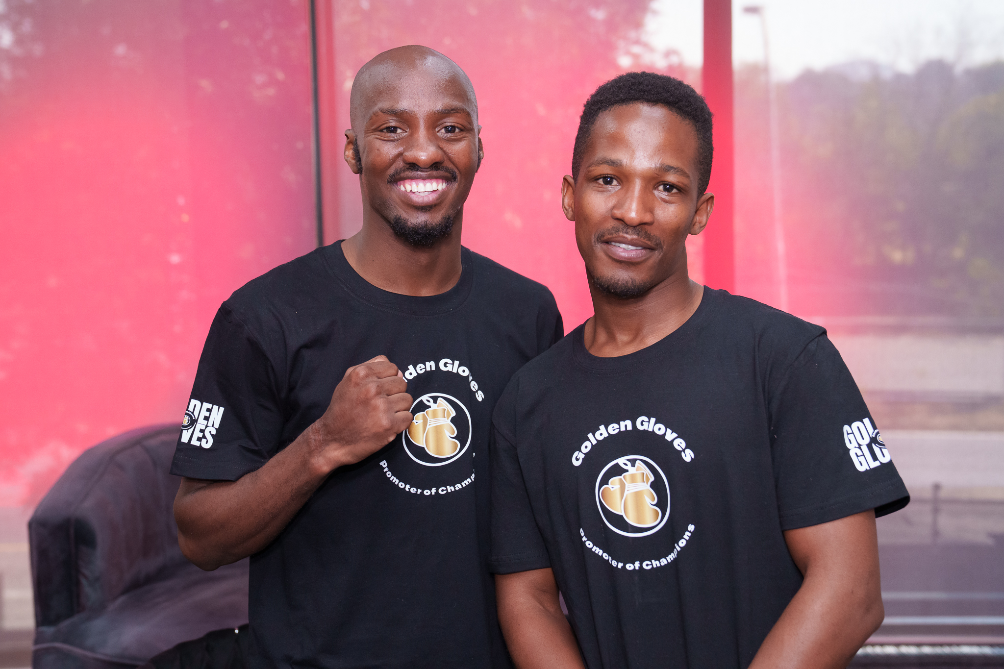 Golden Gloves Makes History with Two World Title Challenges in Japan